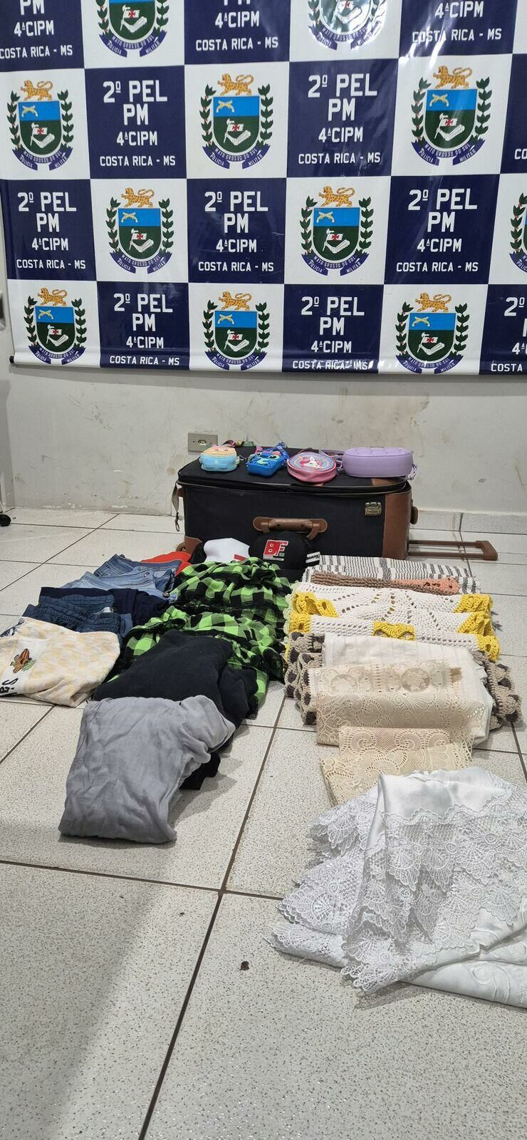 Imagem de compartilhamento para o artigo Flagrante em Costa Rica: Homem é preso após furtar residência e ser gravado por câmeras da MS Todo dia